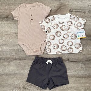 Carter’s 3 piece set 6 months